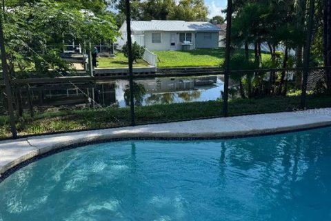 Casa en venta en Palm Harbor, Florida, 2 dormitorios, 85.84 m2 № 1802054 - foto 8
