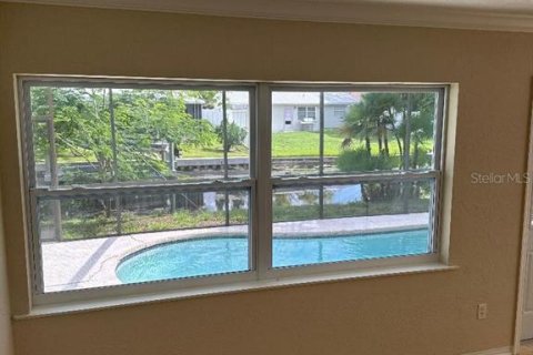 Casa en venta en Palm Harbor, Florida, 2 dormitorios, 85.84 m2 № 1802054 - foto 15