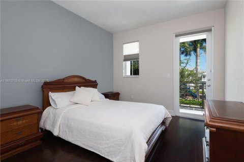 Touwnhouse à vendre à Doral, Floride: 3 chambres, 191.56 m2 № 1950789 - photo 21