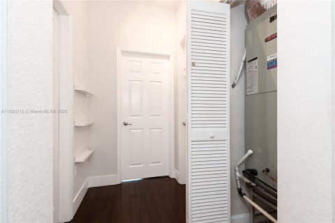 Touwnhouse à vendre à Doral, Floride: 3 chambres, 191.56 m2 № 1950789 - photo 25