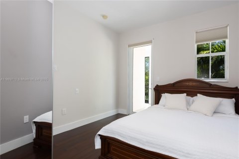 Touwnhouse à vendre à Doral, Floride: 3 chambres, 191.56 m2 № 1950789 - photo 17