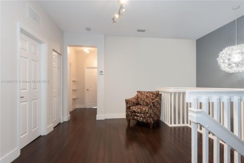 Touwnhouse à vendre à Doral, Floride: 3 chambres, 191.56 m2 № 1950789 - photo 26