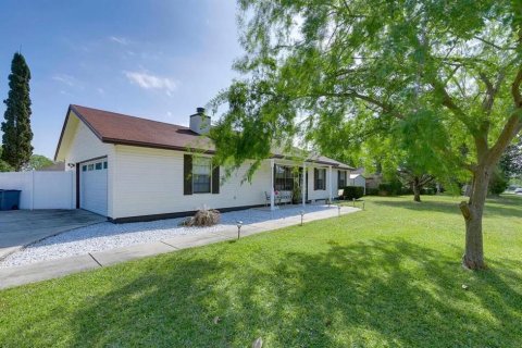 Casa en venta en Orange Park, Florida, 3 dormitorios, 119.29 m2 № 2236913 - foto 3
