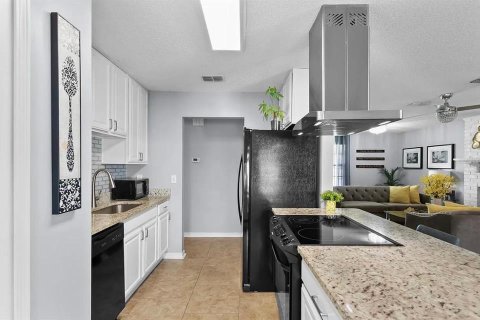 Casa en venta en Orange Park, Florida, 3 dormitorios, 119.29 m2 № 2236913 - foto 12