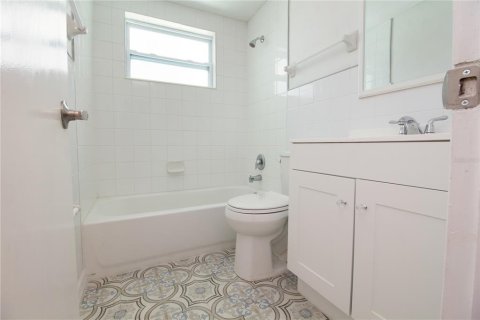 Casa en venta en Holiday, Florida, 3 dormitorios, 102.38 m2 № 2383775 - foto 15
