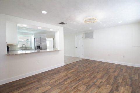 Casa en venta en Holiday, Florida, 3 dormitorios, 102.38 m2 № 2383775 - foto 7