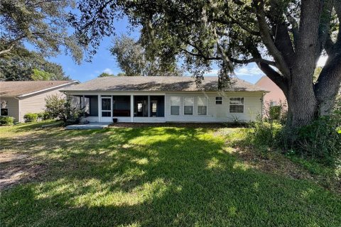 Villa ou maison à louer à Leesburg, Floride: 3 chambres, 161.37 m2 № 2424199 - photo 16