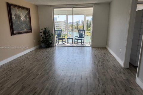 Condo à Aventura, Floride, 1 chambre № 2075237