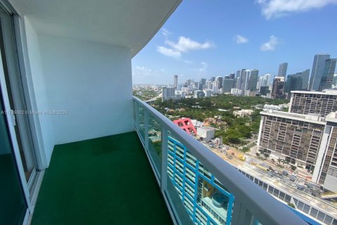 Condominio en venta en Miami, Florida, 1 dormitorio, 73.49 m2 № 1730942 - foto 9