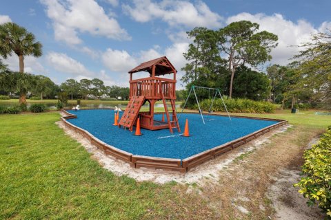 Villa ou maison à vendre à Port St. Lucie, Floride: 3 chambres, 147.44 m2 № 2170097 - photo 22