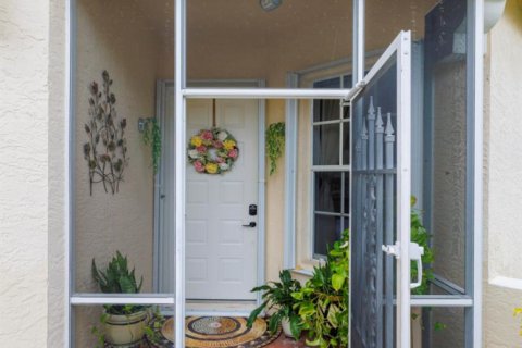 Villa ou maison à vendre à Port St. Lucie, Floride: 3 chambres, 147.44 m2 № 2170097 - photo 3
