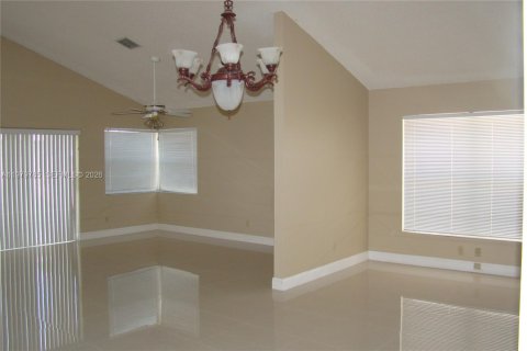 Дом в Дейви, Флорида 2 спальни, 144.37м2 № 2046175