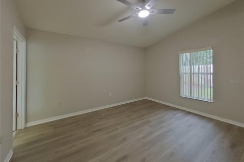 Villa ou maison à louer à Plant City, Floride: 3 chambres, 124.95 m2 № 2119120 - photo 7