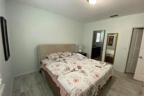 Casa en alquiler en Kissimmee, Florida, 5 dormitorios, 191.29 m2 № 1805520 - foto 29
