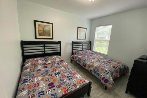 Casa en alquiler en Kissimmee, Florida, 5 dormitorios, 191.29 m2 № 1805520 - foto 19