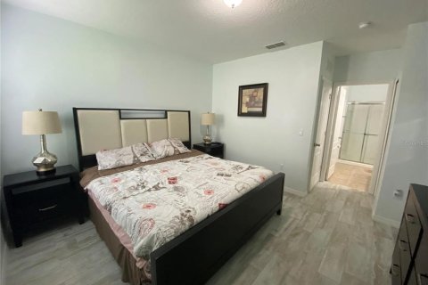 Casa en alquiler en Kissimmee, Florida, 5 dormitorios, 191.29 m2 № 1805520 - foto 23