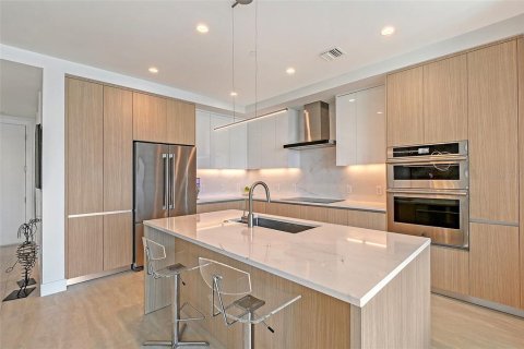 Купить кондоминиум в Сарасота, Флорида 11 комнат, 147.62м2, № 1754706 - фото 14