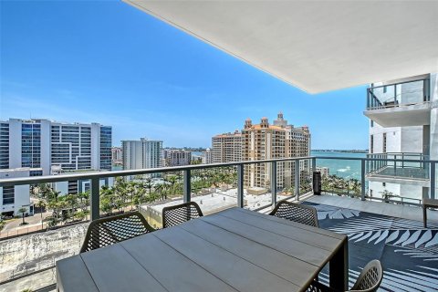 Condominio en venta en Sarasota, Florida, 2 dormitorios, 147.62 m2 № 1754706 - foto 8