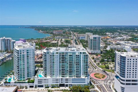 Condo in Sarasota, Florida, 2 bedrooms  № 1754706 - photo 30