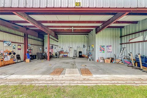Commercial property in Mount Dora, Florida 204.38 sq.m. № 2212448 - photo 20