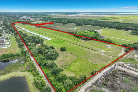 Commercial property in Mount Dora, Florida 204.38 sq.m. № 2212448 - photo 26