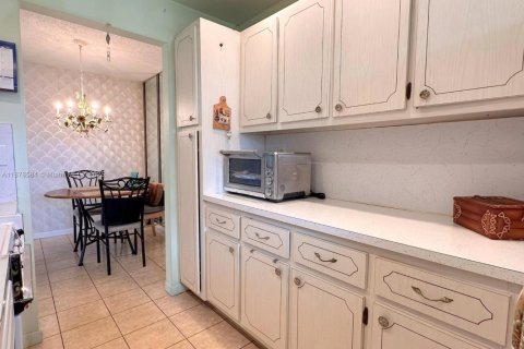 Купить кондоминиум в Бойнтон-Бич, Флорида 2 спальни, 102.56м2, № 2054190 - фото 11