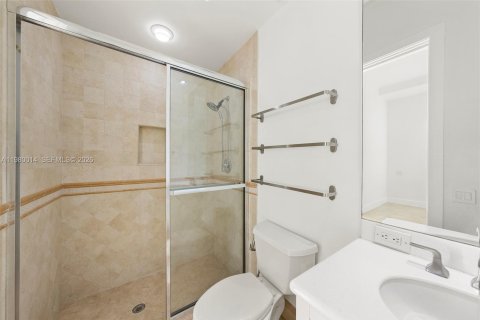 Купить виллу или дом в Холливуд, Флорида 5 спален, 400.87м2, № 2079603 - фото 21