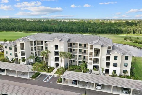 Condominio en alquiler en Bradenton, Florida, 2 dormitorios, 104.14 m2 № 1908468 - foto 3