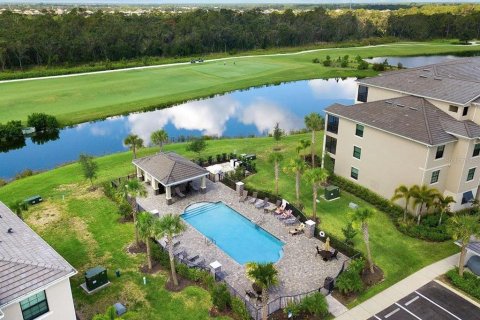 Condominio en alquiler en Bradenton, Florida, 2 dormitorios, 104.14 m2 № 1908468 - foto 2