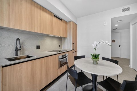 Купить кондоминиум в Майами, Флорида 1 спальня, 55.46м2, № 2079198 - фото 5