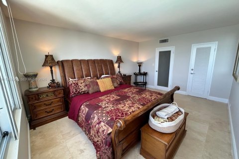 Condominio en alquiler en Miami Beach, Florida, 1 dormitorio, 77.76 m2 № 2017838 - foto 9