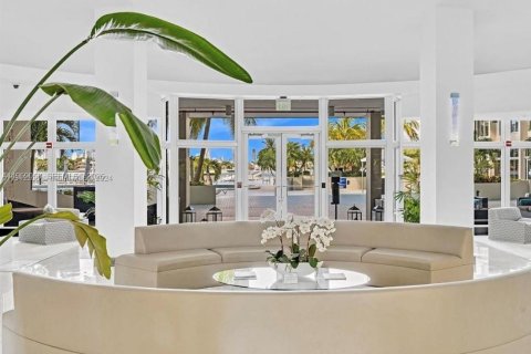 Condominio en alquiler en Miami Beach, Florida, 1 dormitorio, 77.76 m2 № 2017838 - foto 30