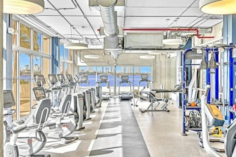 Condominio en alquiler en Miami Beach, Florida, 1 dormitorio, 77.76 m2 № 2017838 - foto 24