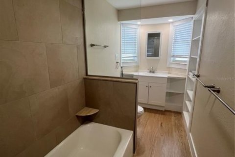 Casa en alquiler en Port Charlotte, Florida, 2 dormitorios, 102.47 m2 № 1771581 - foto 9