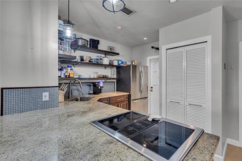 Condominio en venta en Fort Lauderdale, Florida, 2 dormitorios, 90.77 m2 № 2190176 - foto 6