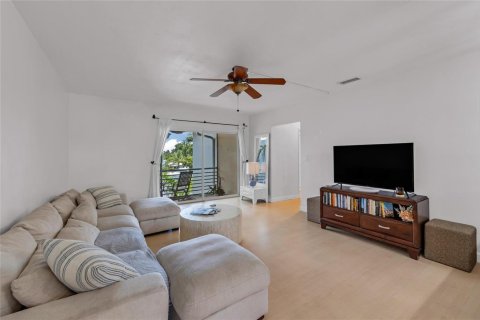 Condominio en venta en Fort Lauderdale, Florida, 2 dormitorios, 90.77 m2 № 2190176 - foto 14