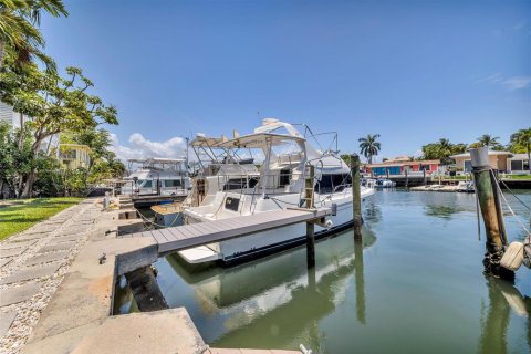Condominio en venta en Fort Lauderdale, Florida, 2 dormitorios, 90.77 m2 № 2190176 - foto 28