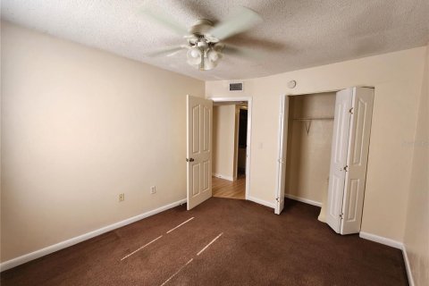 Condominio en alquiler en Gainesville, Florida, 3 dormitorios, 128.58 m2 № 2151262 - foto 22