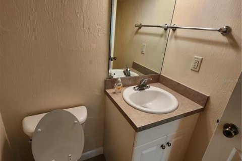 Condominio en alquiler en Gainesville, Florida, 3 dormitorios, 128.58 m2 № 2151262 - foto 15