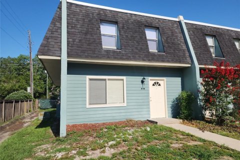 Condominio en alquiler en Gainesville, Florida, 3 dormitorios, 128.58 m2 № 2151262 - foto 4