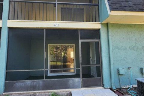 Condominio en alquiler en Gainesville, Florida, 3 dormitorios, 128.58 m2 № 2151262 - foto 5