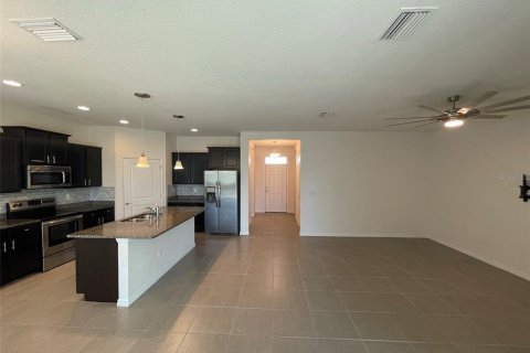 Casa en alquiler en Brooksville, Florida, 3 dormitorios, 154.4 m2 № 1903384 - foto 5
