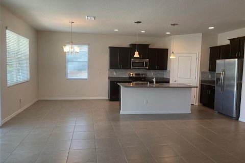 Casa en alquiler en Brooksville, Florida, 3 dormitorios, 154.4 m2 № 1903384 - foto 4