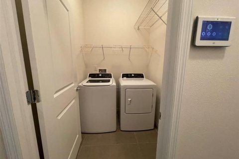 Casa en alquiler en Brooksville, Florida, 3 dormitorios, 154.4 m2 № 1903384 - foto 19