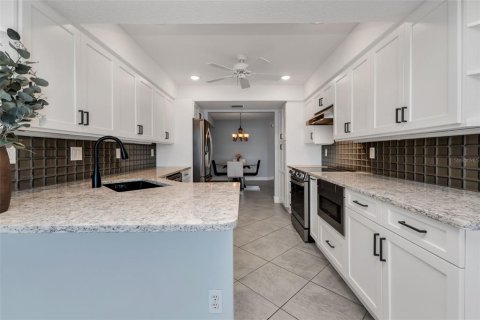 Condo in Punta Gorda, Florida, 3 bedrooms  № 2166304 - photo 25