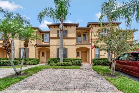 Adosado en venta en Davenport, Florida, 3 dormitorios, 137.68 m2 № 1824769 - foto 1