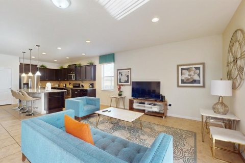 Villa ou maison à vendre à Kissimmee, Floride: 8 chambres, 375.42 m2 № 1242643 - photo 5