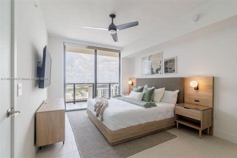 Condominio en venta en Miami, Florida, 1 dormitorio № 1956518 - foto 16