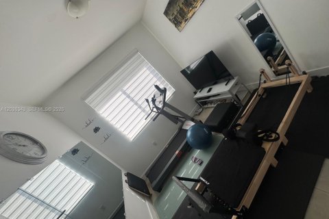 Touwnhouse à vendre à Doral, Floride: 4 chambres, 176.05 m2 № 2184253 - photo 11