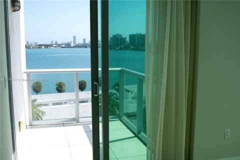 Copropriété à louer à North Bay Village, Floride: 2 chambres, 100.89 m2 № 1921276 - photo 12